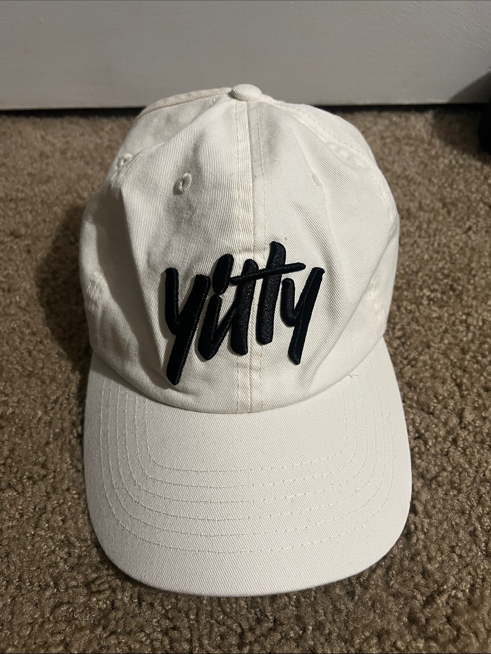 Yitty White Baseball Cap with Embroidered Logo